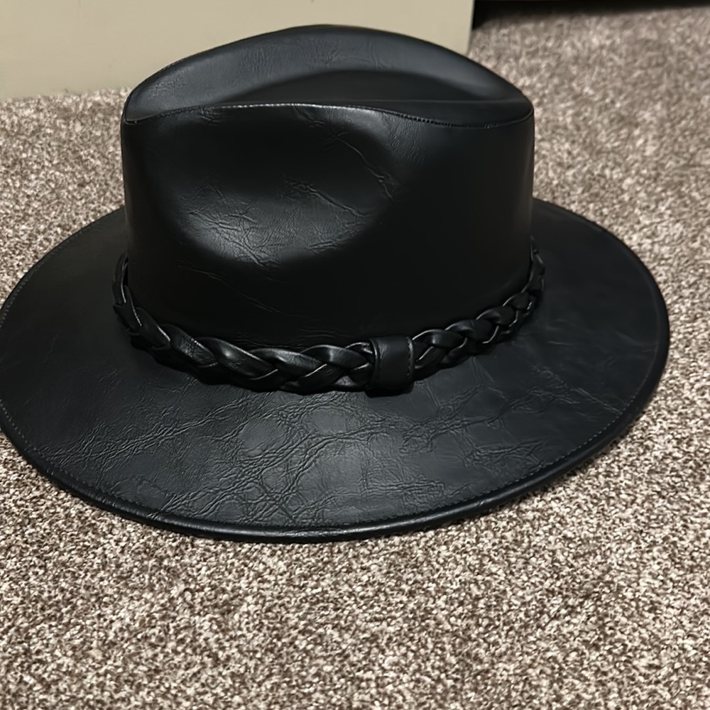 Hat - Picture 2 of 5